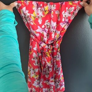 Strapless Express dress